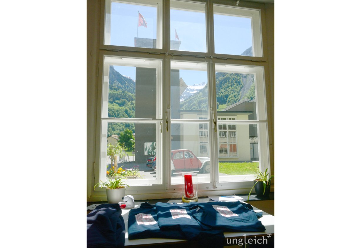 hack4glarus-window.jpg