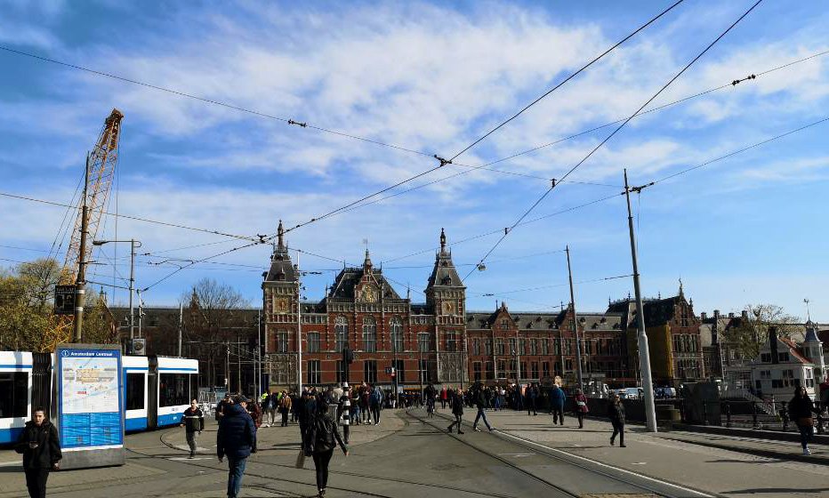 amsterdam-day-sunny.jpg